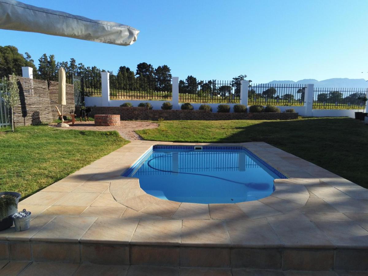 Raithby Winelands Historical Cottage Exterior foto